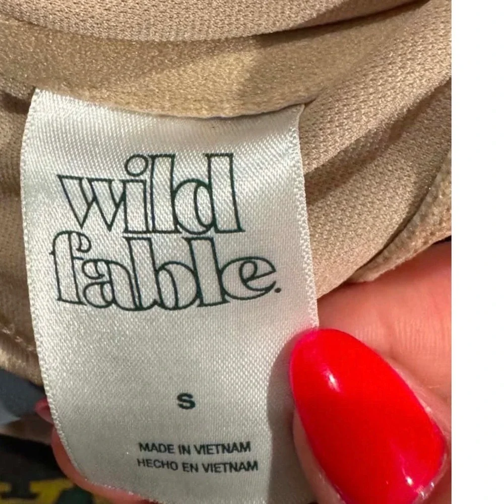 Wild Fable Bikini Top Womens Small Tan Zebra Excellent‎ Ribbed Underwire Swim